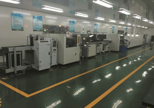 追求卓越 質(zhì) 創(chuàng)未來(lái)② 華騁科技 專注行業(yè) 照亮工程機(jī)械前路