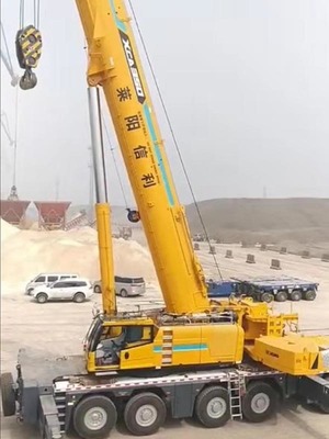 煙臺(tái)吊車(chē)出租